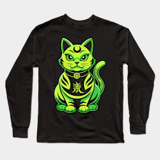 Vibrant green japanese maneki neko cat Long Sleeve T-Shirt